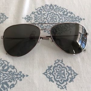 Mosley Tribes Aviators